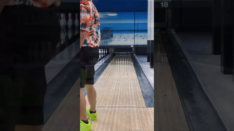 First Look! Hammer Black Widow Toxin Hybrid Bowling Ball w/ Brian Halstrom