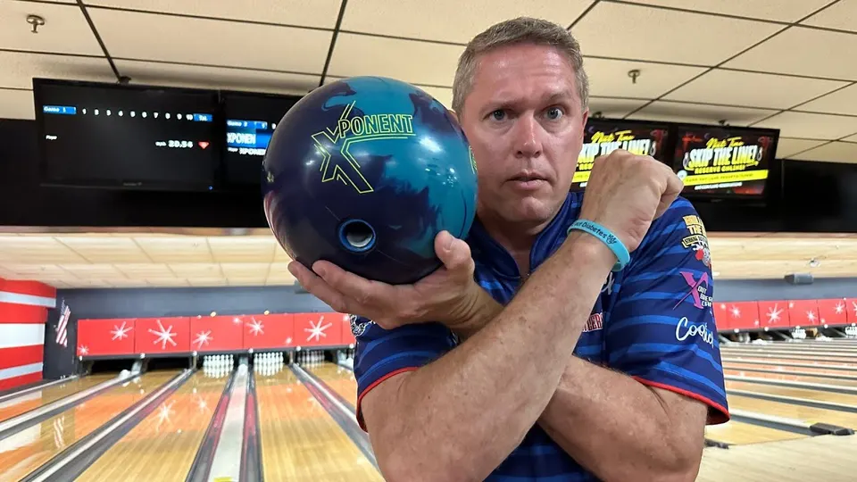 Ultimate Benchmark ball? | 900 Global Xponent Review with Chris Barnes